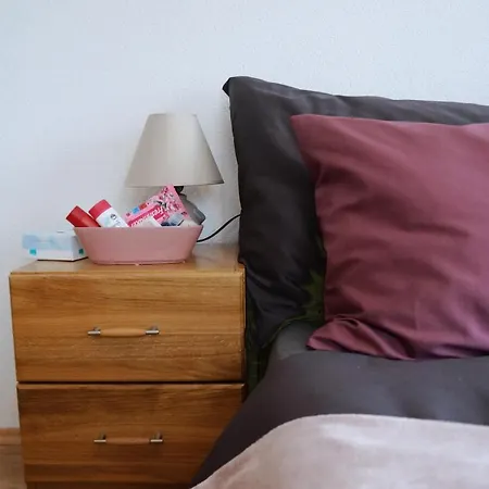 Lona Apartament Golubăţ